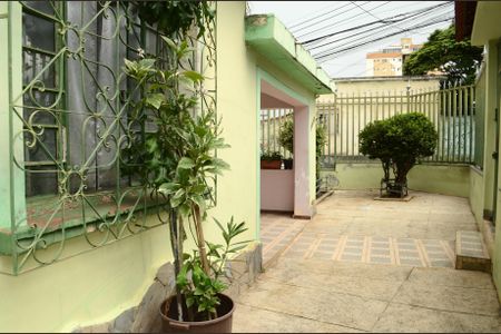 Casa à venda com 274m², 3 quartos e 3 vagasÁrea externa