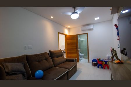 Casa de condomínio à venda com 250m², 4 quartos e 2 vagasSuíte 1