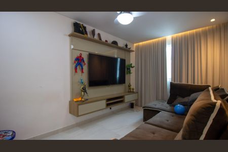 Casa de condomínio à venda com 250m², 4 quartos e 2 vagasSuíte 1