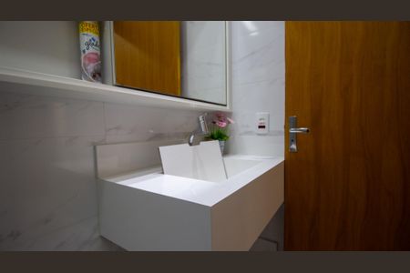 Casa de condomínio à venda com 250m², 4 quartos e 2 vagasBanheiro da Suíte 2