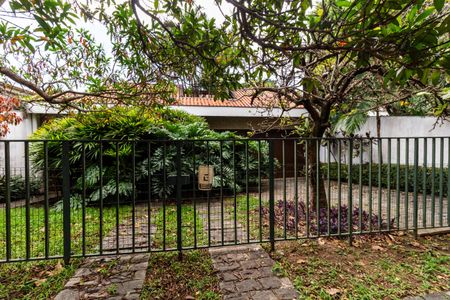 Casa à venda com 400m², 3 quartos e 4 vagasFachada