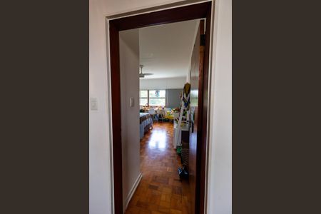 Casa à venda com 400m², 3 quartos e 4 vagasQuarto 2