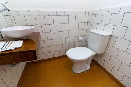 Casa à venda com 400m², 3 quartos e 4 vagasBanheiro de Serviço