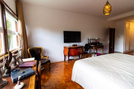 Casa à venda com 400m², 3 quartos e 4 vagasSuíte