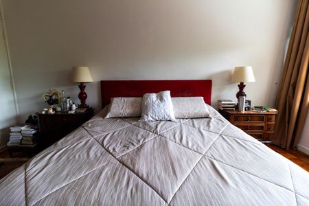 Casa à venda com 400m², 3 quartos e 4 vagasSuíte