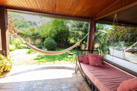 Casa à venda com 400m², 3 quartos e 4 vagasQuintal