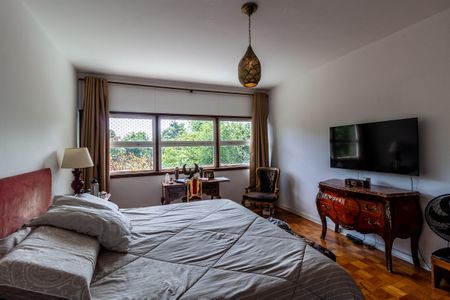 Casa à venda com 400m², 3 quartos e 4 vagasSuíte