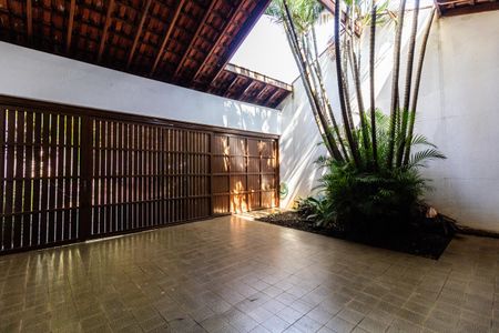 Casa à venda com 400m², 3 quartos e 4 vagasGaragem