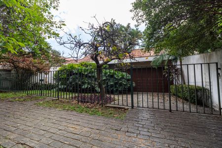 Casa à venda com 400m², 3 quartos e 4 vagasFachada