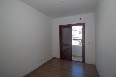 Casa à venda com 180m², 3 quartos e 2 vagasQuarto