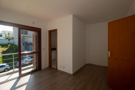 Casa à venda com 180m², 3 quartos e 2 vagasSuíte