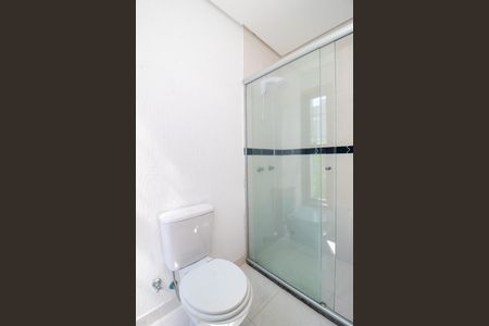 Casa à venda com 180m², 3 quartos e 2 vagasBanheiro da Suíte