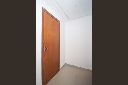 Casa à venda com 180m², 3 quartos e 2 vagasSala