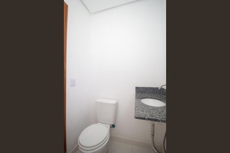 Casa à venda com 180m², 3 quartos e 2 vagasBanheiro 