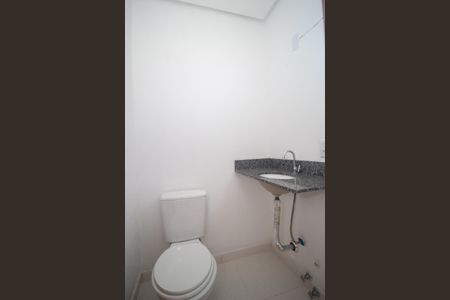 Casa à venda com 180m², 3 quartos e 2 vagasBanheiro 