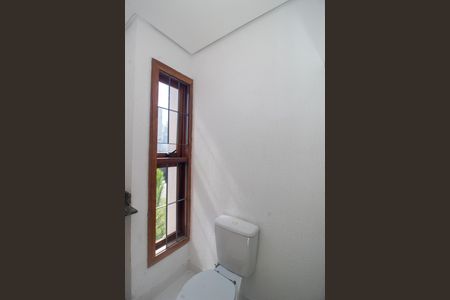 Casa à venda com 180m², 3 quartos e 2 vagasBanheiro da Suíte