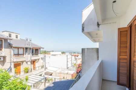 Casa à venda com 180m², 3 quartos e 2 vagas Casa à venda com 180m², 3 quartos e 2 vagasVaranda do Quarto 2
