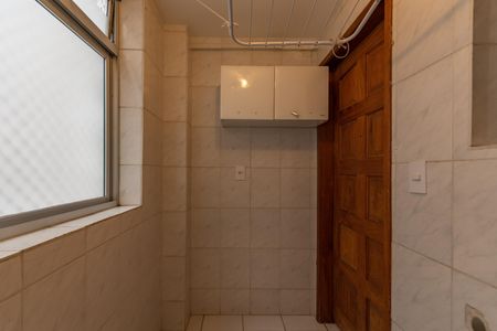 Apartamento à venda com 56m², 2 quartos e 1 vaga Apartamento à venda com 56m², 2 quartos e 1 vagaÁrea de Serviço
