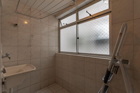 Apartamento à venda com 56m², 2 quartos e 1 vaga Apartamento à venda com 56m², 2 quartos e 1 vagaÁrea de Serviço