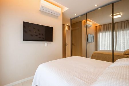 Apartamento à venda com 124m², 3 quartos e 2 vagasSuíte 1