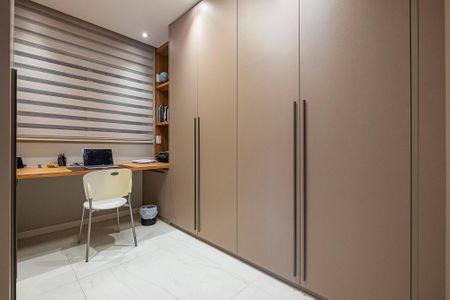 Apartamento à venda com 124m², 3 quartos e 2 vagasQuarto 