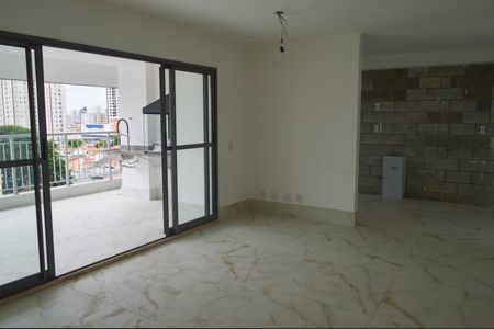 Apartamento à venda com 122m², 3 quartos e 2 vagasSala