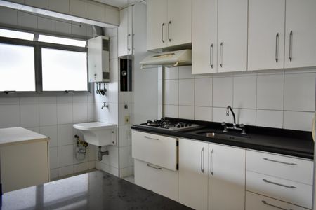 Apartamento à venda com 110m², 1 quarto e 1 vagaCozinha