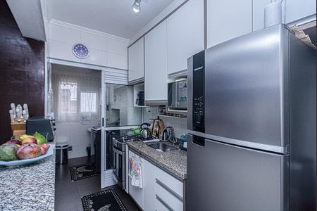 Apartamento à venda com 74m², 2 quartos e 1 vaga Apartamento à venda com 74m², 2 quartos e 1 vagaCozinha