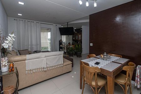 Apartamento à venda com 74m², 2 quartos e 1 vaga Apartamento à venda com 74m², 2 quartos e 1 vagaSala