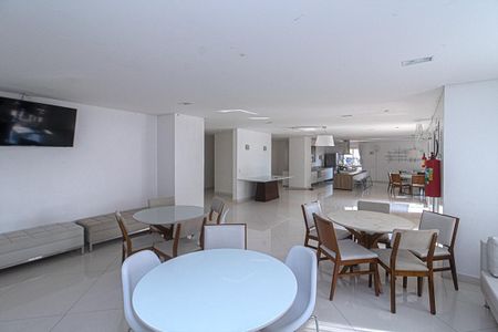 Apartamento à venda com 74m², 2 quartos e 1 vaga Apartamento à venda com 74m², 2 quartos e 1 vagaÁrea Gourmet