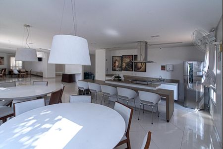 Apartamento à venda com 74m², 2 quartos e 1 vaga Apartamento à venda com 74m², 2 quartos e 1 vagaÁrea Gourmet