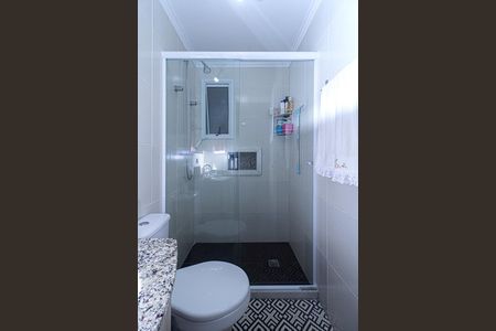 Apartamento à venda com 74m², 2 quartos e 1 vaga Apartamento à venda com 74m², 2 quartos e 1 vagaBanheiro Social