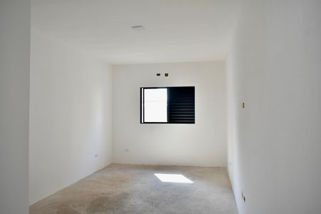 Casa à venda com 175m², 3 quartos e 2 vagasSuíte 2