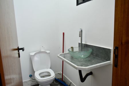 Casa à venda com 175m², 3 quartos e 2 vagasLavabo