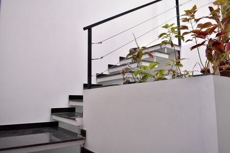 Casa à venda com 175m², 3 quartos e 2 vagasEscada (Jardim)