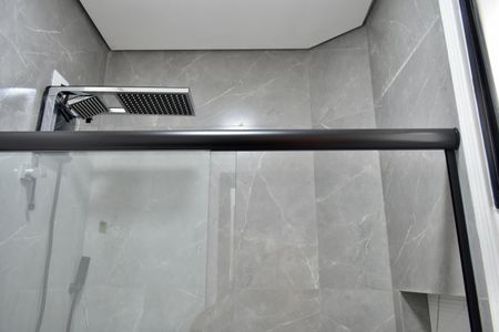 Casa à venda com 175m², 3 quartos e 2 vagasBanheiro da Suíte 1