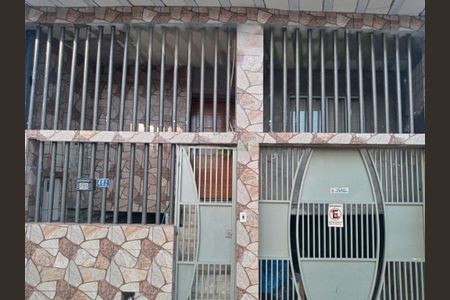 Casa à venda com 150m², 4 quartos e 4 vagas