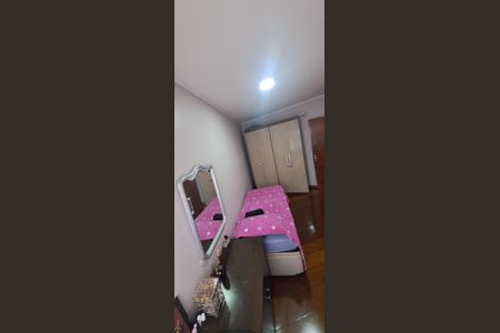 Casa à venda com 175m², 3 quartos e 3 vagas Casa à venda com 175m², 3 quartos e 3 vagasQuarto 2