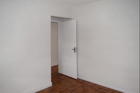 Apartamento à venda com 69m², 2 quartos e 2 vagasQuarto 2