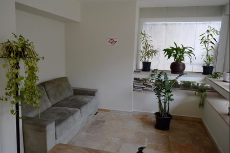 Apartamento à venda com 69m², 2 quartos e 2 vagasÁrea comum - Hall de entrada