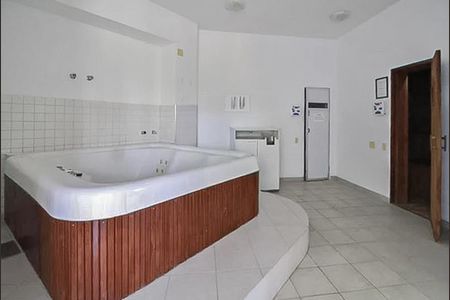 Apartamento à venda com 35m², 1 quarto e 1 vagaÁrea comum 