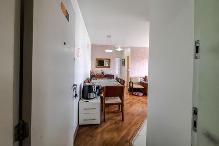 Apartamento à venda com 64m², 2 quartos e 1 vagaSala