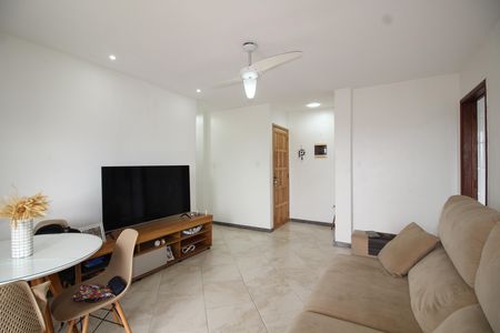 Apartamento à venda com 66m², 2 quartos e 1 vagaSala