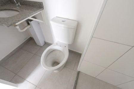 Apartamento à venda com 40m², 2 quartos e 1 vaga Apartamento à venda com 40m², 2 quartos e 1 vagaBanheiro