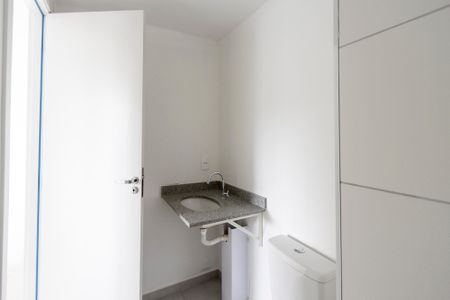 Apartamento à venda com 40m², 2 quartos e 1 vaga Apartamento à venda com 40m², 2 quartos e 1 vagaBanheiro