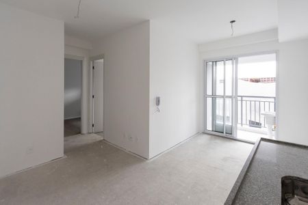 Apartamento à venda com 40m², 2 quartos e 1 vaga Apartamento à venda com 40m², 2 quartos e 1 vagaSala