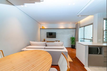 Apartamento para alugar com 47m², 1 quarto e 1 vagaSala