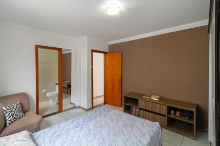 Apartamento à venda com 260m², 4 quartos e 2 vagasSuíte 2