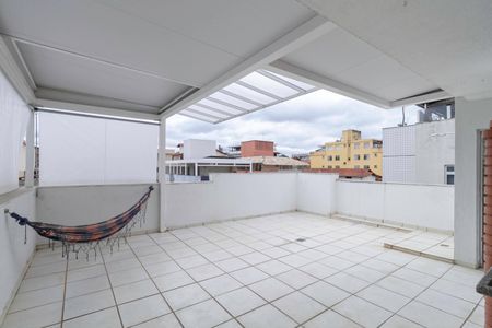 Apartamento à venda com 260m², 4 quartos e 2 vagasCobertura