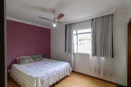 Apartamento à venda com 260m², 4 quartos e 2 vagasSuíte 1